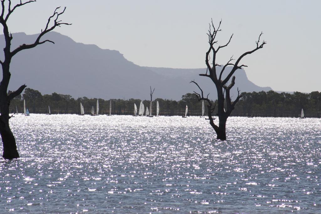Lake Fyans Holiday Park Extérieur photo