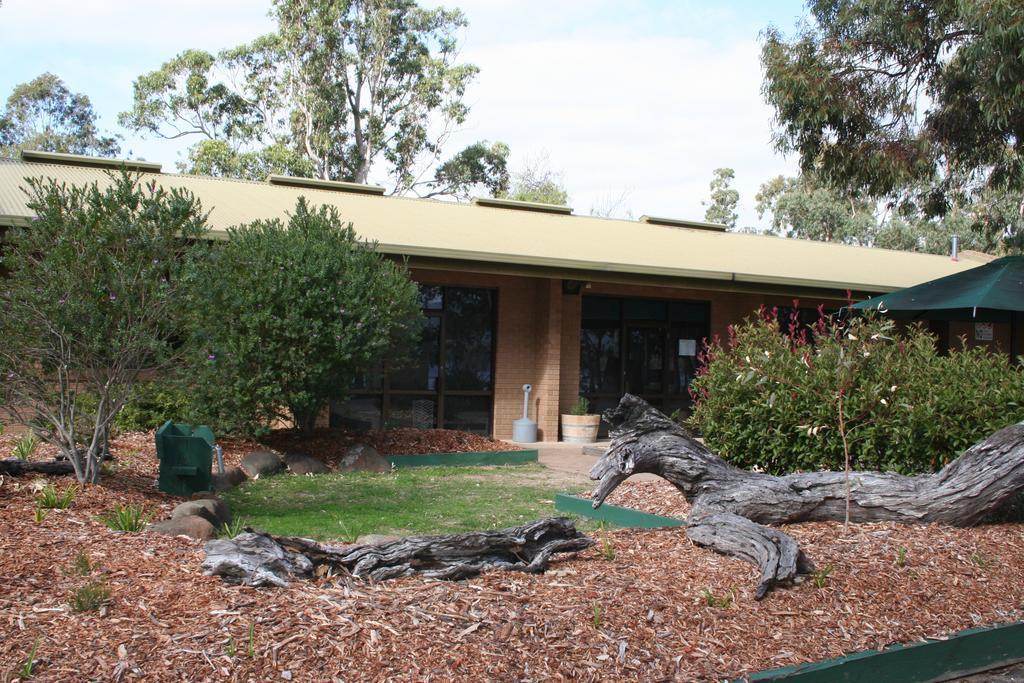 Lake Fyans Holiday Park Extérieur photo