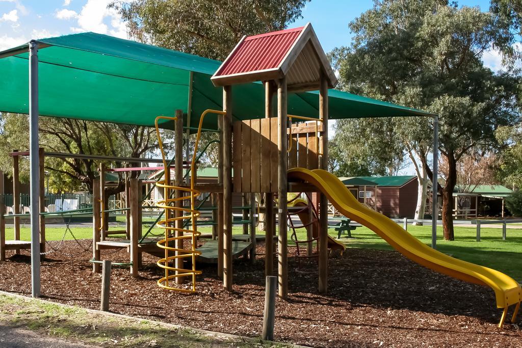 Lake Fyans Holiday Park Extérieur photo